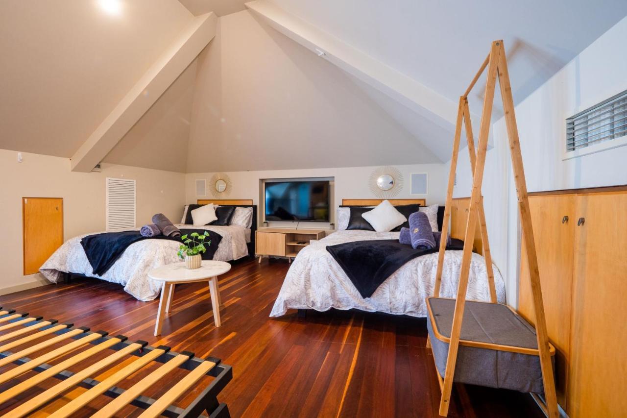 Quiet Private Studio In Strathfield With Kitchenette And Private Bathroom 3Min To Station Sleeps 6 ซิดนีย์ ภายนอก รูปภาพ
