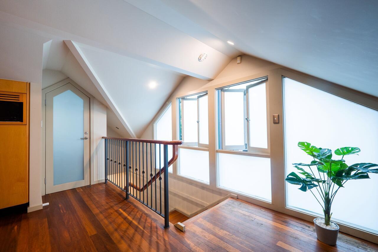 Quiet Private Studio In Strathfield With Kitchenette And Private Bathroom 3Min To Station Sleeps 6 ซิดนีย์ ภายนอก รูปภาพ