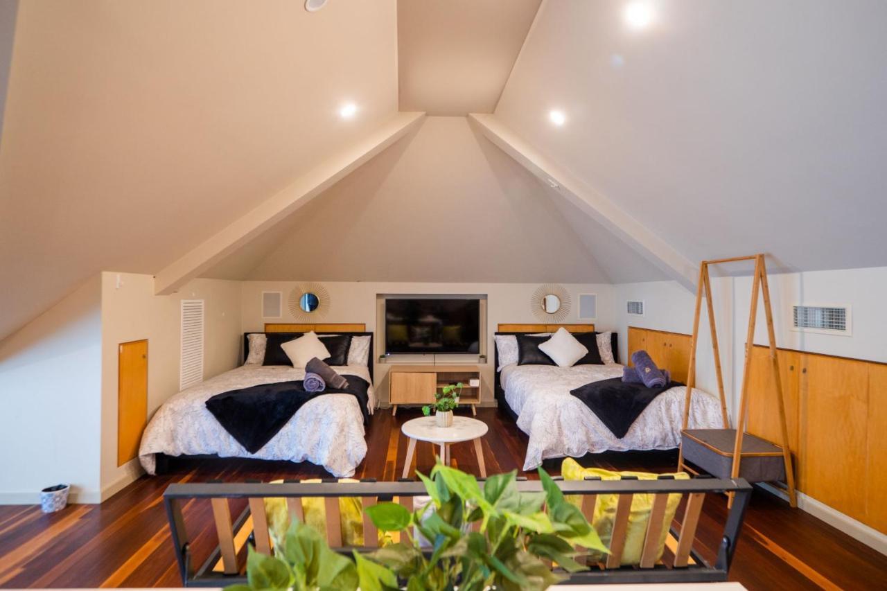 Quiet Private Studio In Strathfield With Kitchenette And Private Bathroom 3Min To Station Sleeps 6 ซิดนีย์ ภายนอก รูปภาพ